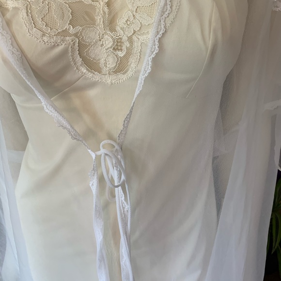 Vintage mid century capelet peignoir dressing gown - Picture 4 of 6